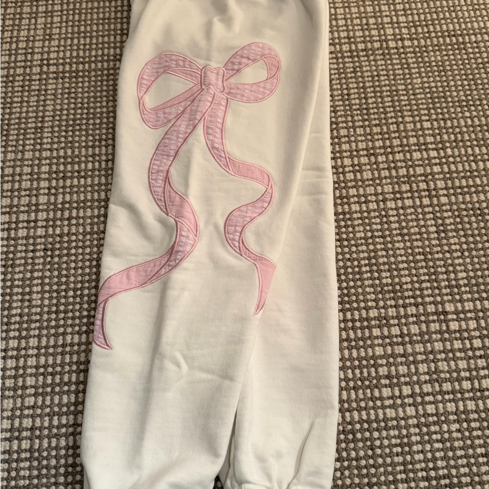 Girls Katie J NYC White Sweatpants with Pink Bow Applique